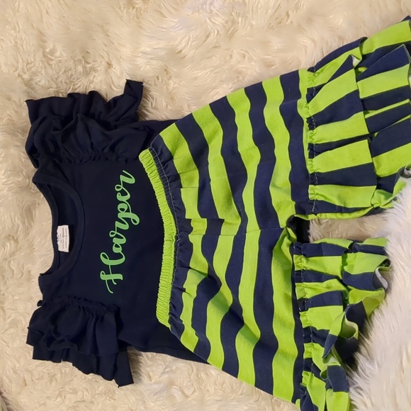 Cute green and navy outfit size 6-9 months - Picture 3 of 8